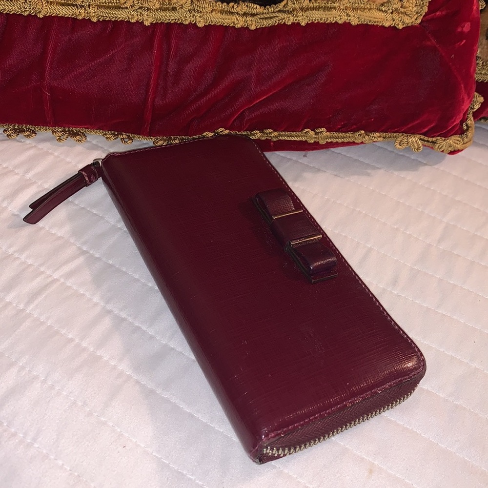 Coach long wallet plum color - Picture 12 of 12